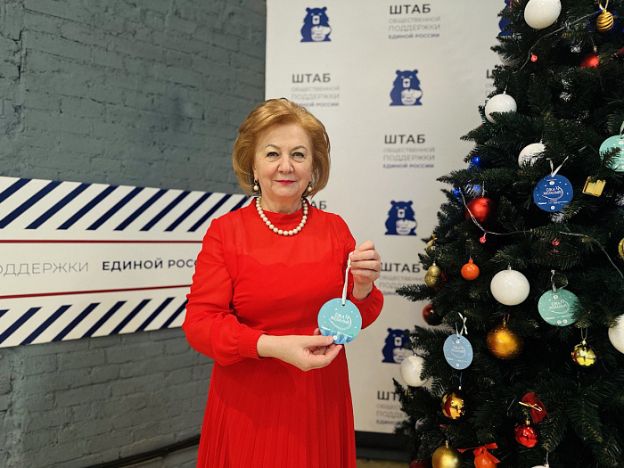 Поздравляем с Новым 2026 годом и Рождеством!