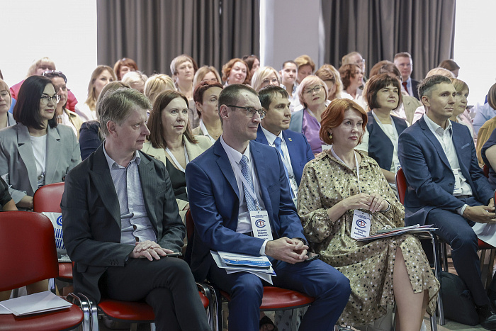 В Нижнем Новгороде состоялось выездное заседание секции «Финансисты муниципальных образований Российской Федерации».